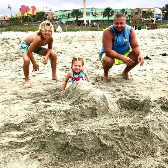 Meet your Posher, Kevin - Picture 1 of 1